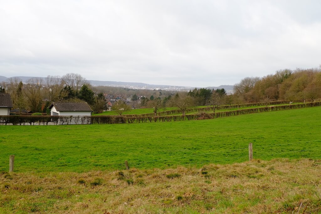 Czy można uzyskać warunki zabudowy siedliskowej na działce rolnej klasy III?