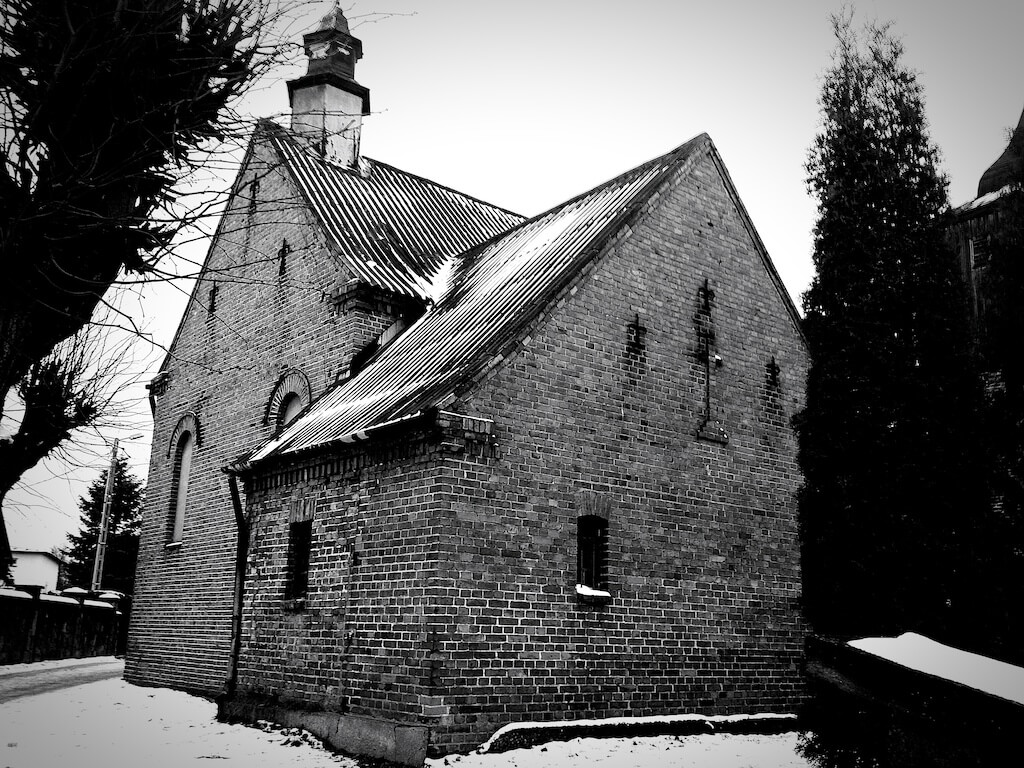 Stary dom i nieznane odpływy deszczówki