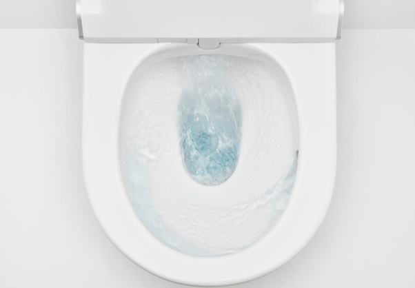 Spłukiwanie wirowe - sekret łazienki, która zawsze lśni czystością  