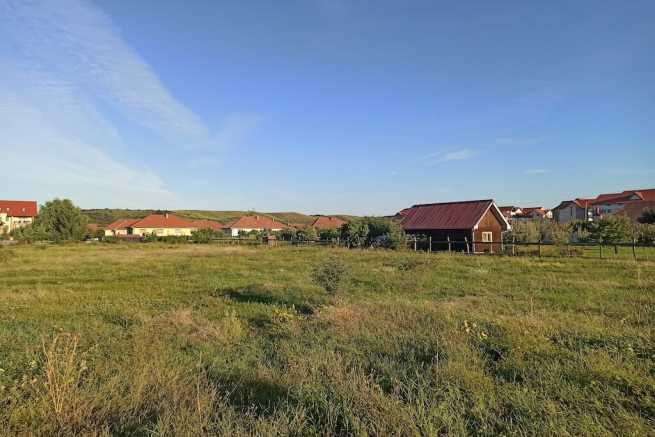 Jak zmienić przeznaczenie działki rolnej?