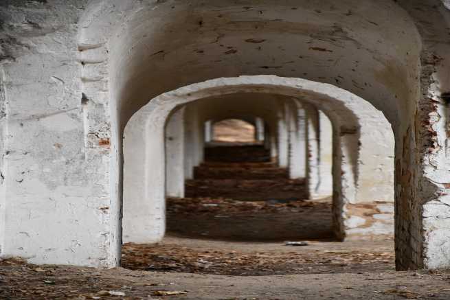 Zmiany w Prawie budowlanym 2025 - co oznaczają dla właścicieli garaży i hal stalowych? 