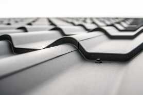 Dachy solarne jako innowacyjne rozwiązanie dla energooszczędnych domów